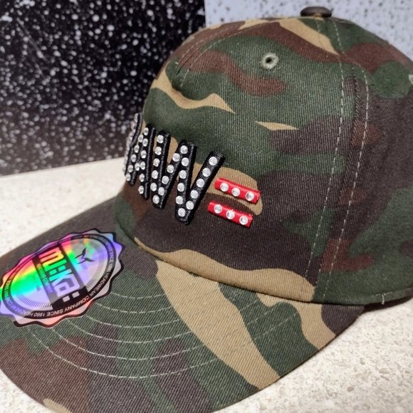 RAW Cameo fitted Rhinestone hat. - Picture 3 of 8